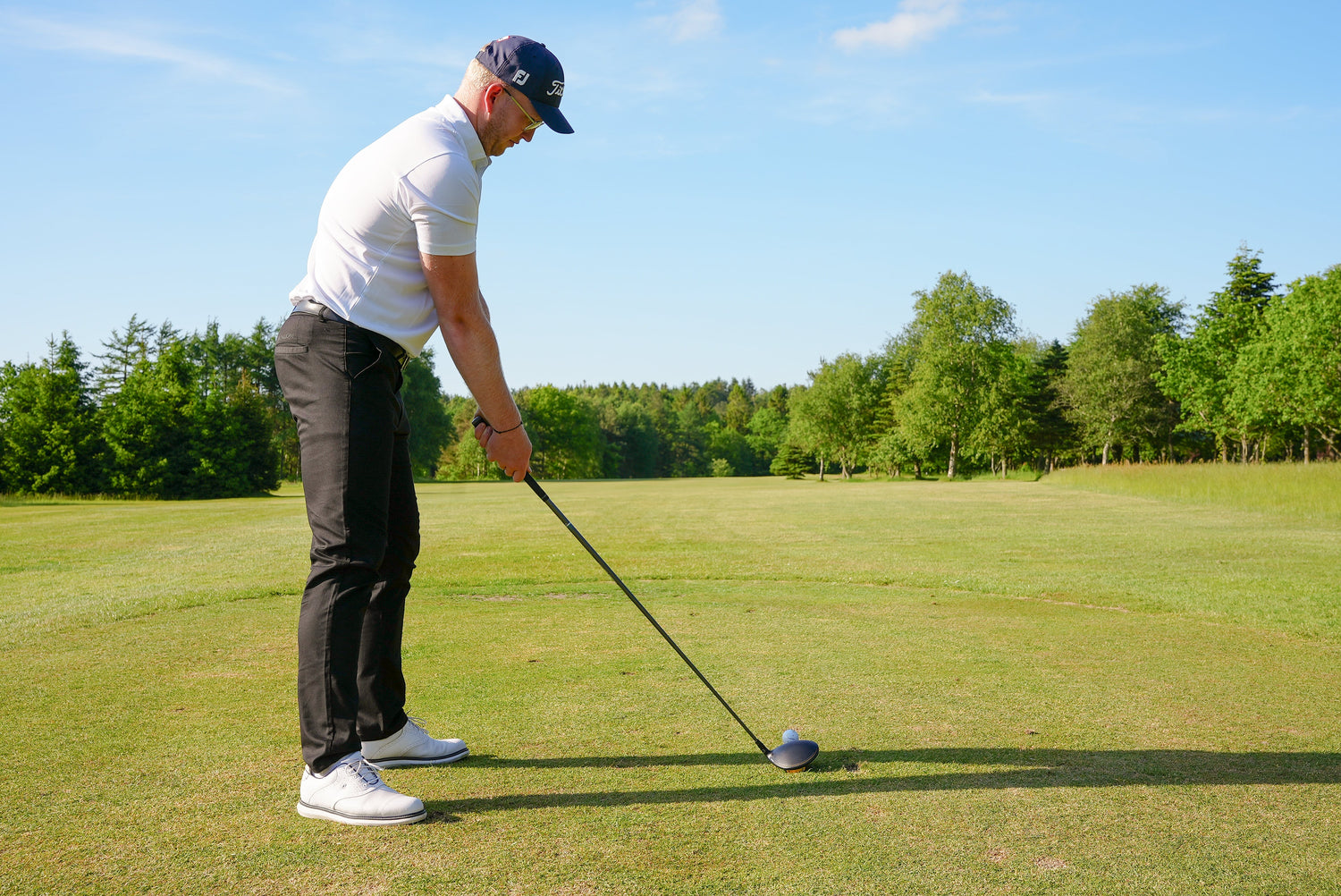 Derfor er det vigtigt med strækbare golfbukser